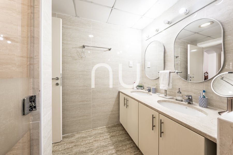 property-image-699ab5bd19b4d