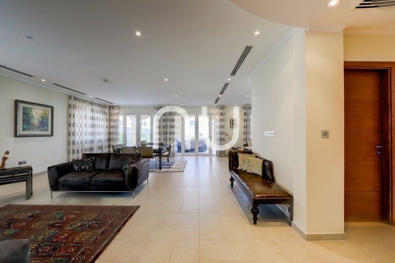 property-image-699abb31476c5