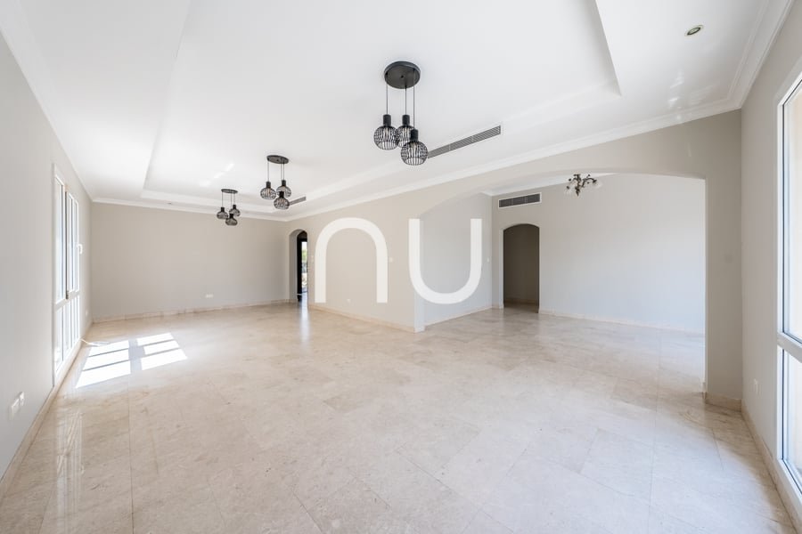 property-image-699abc7ab9df5