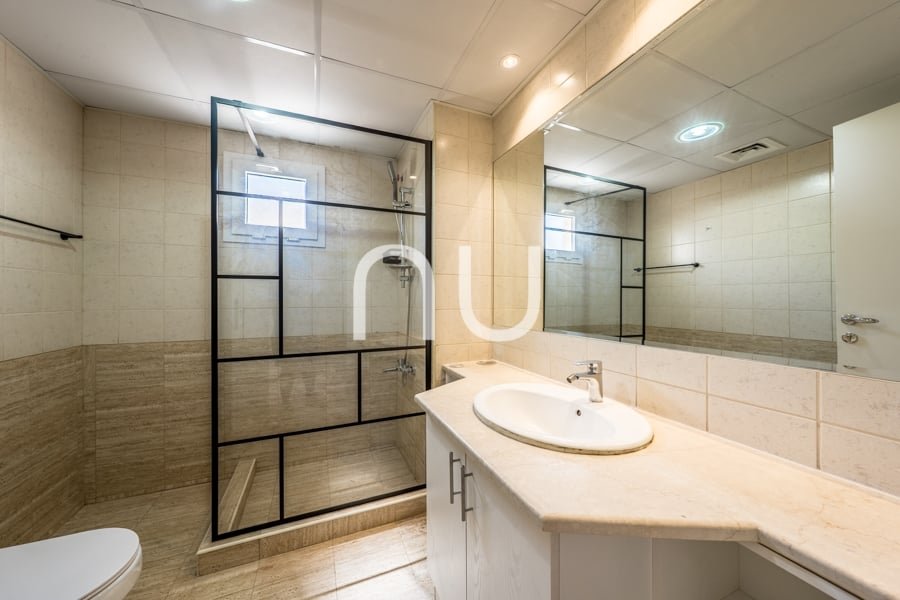 property-image-699abc80894c3