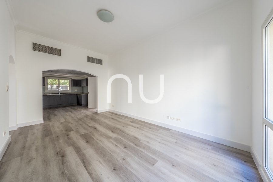 property-image-699abcbf0f697