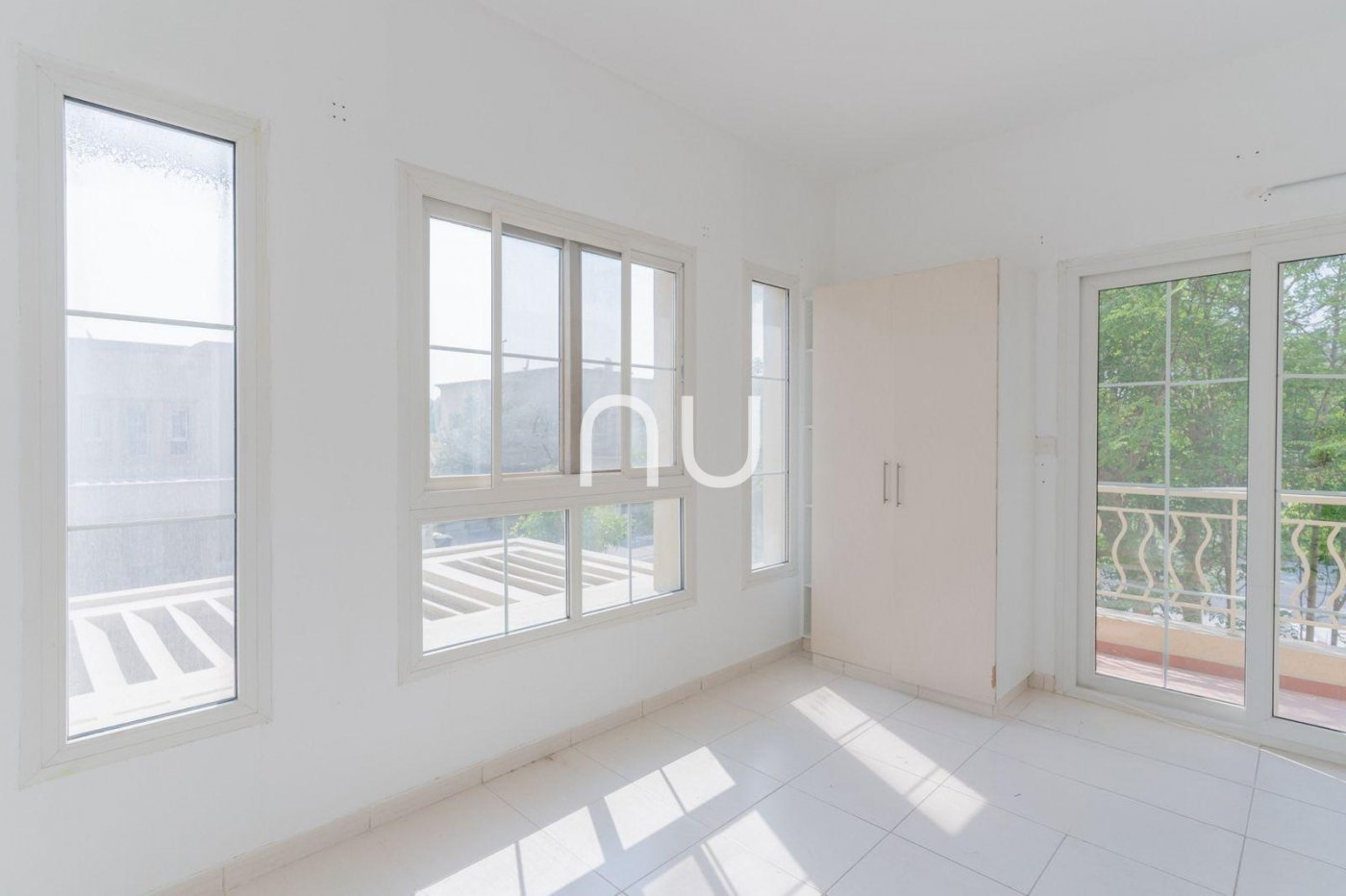 property-image-699ac0df497fc