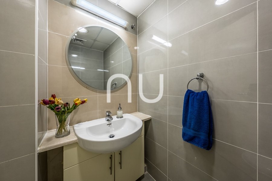 property-image-699b128c2e0db