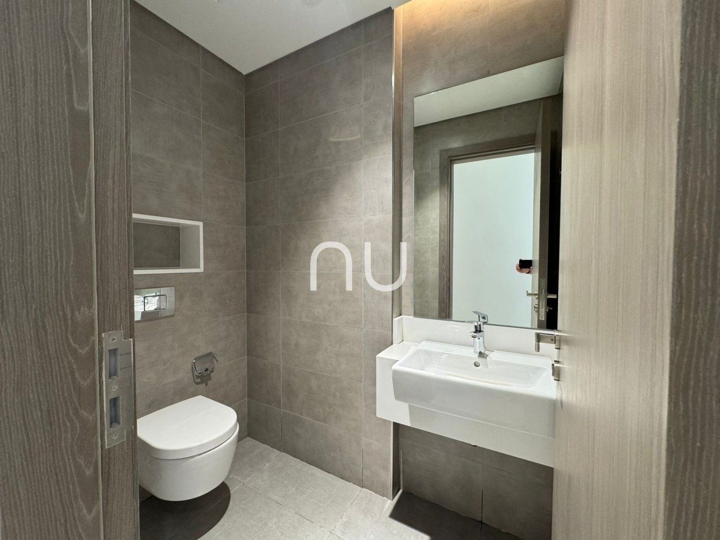 property-image-699d83a8bcb08