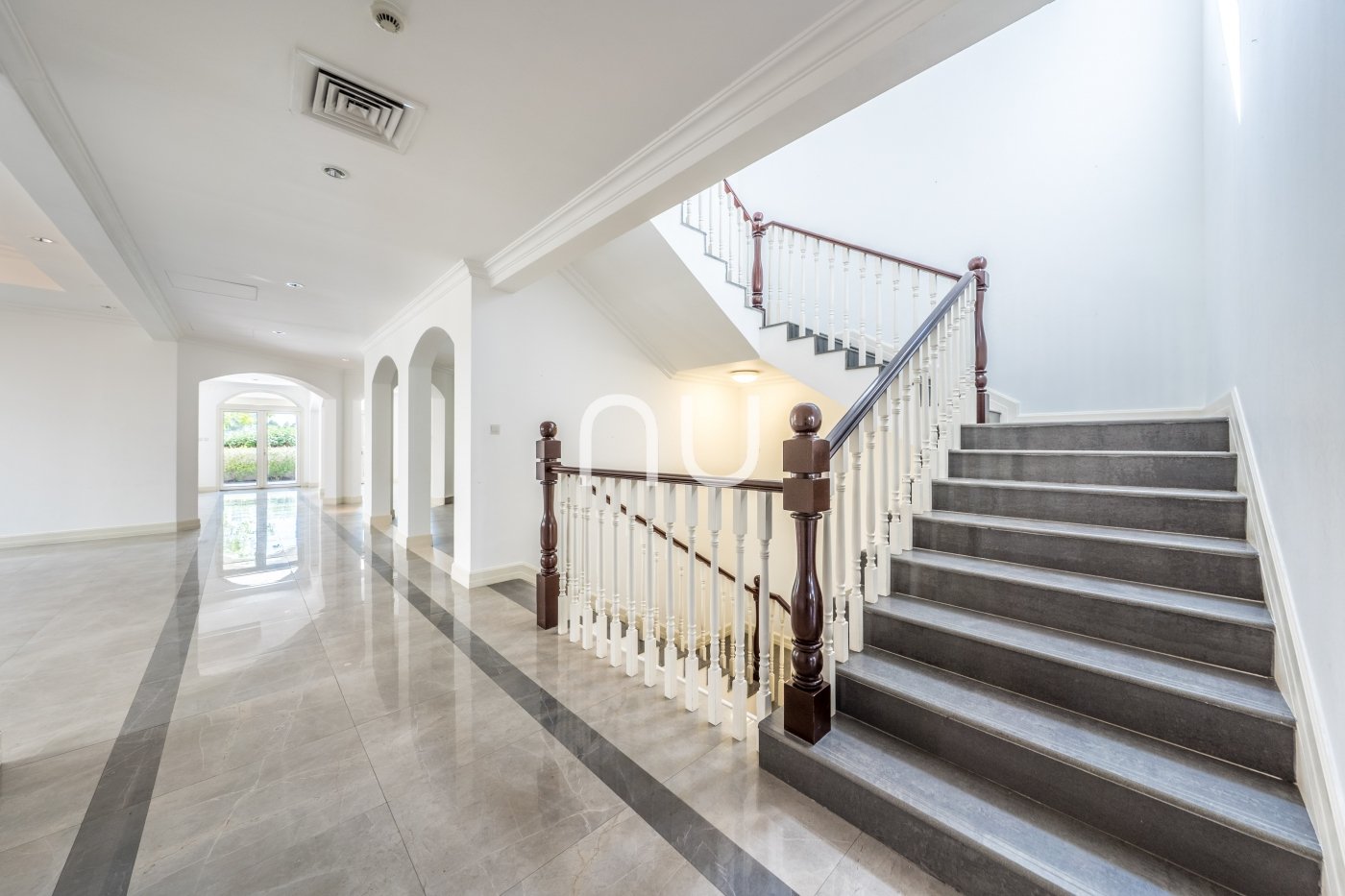 property-image-69b93c453fc18