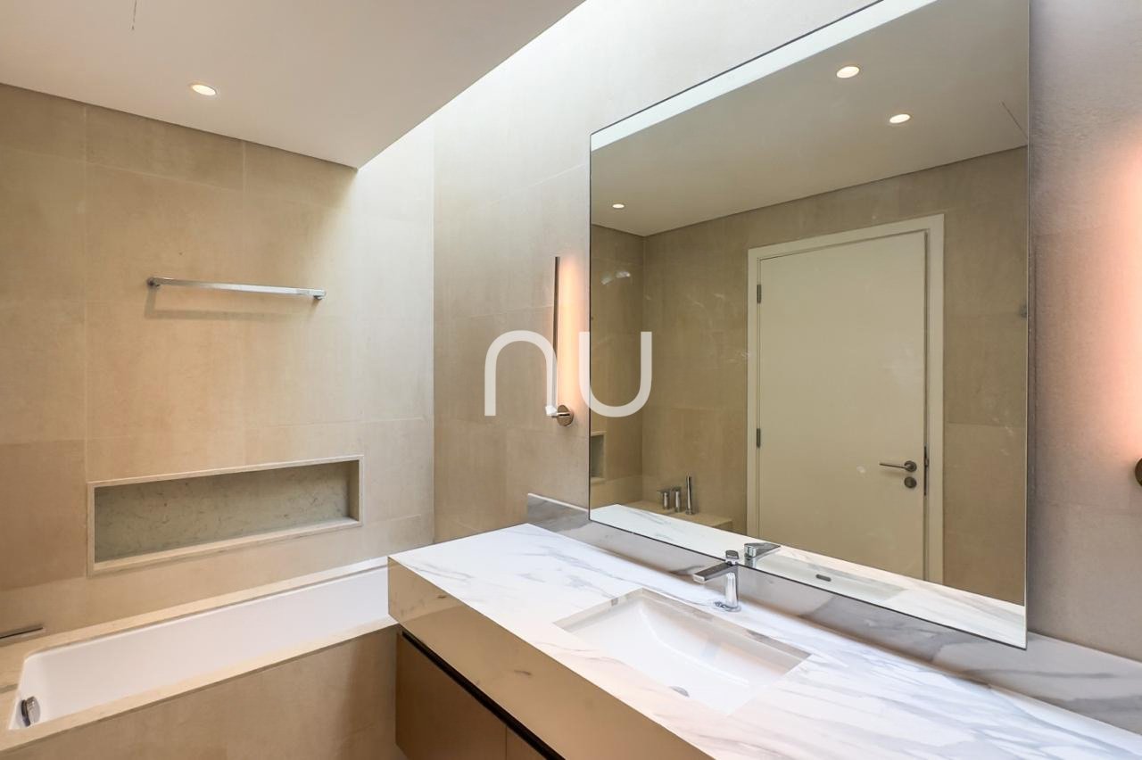 property-image-69c4db87c4877