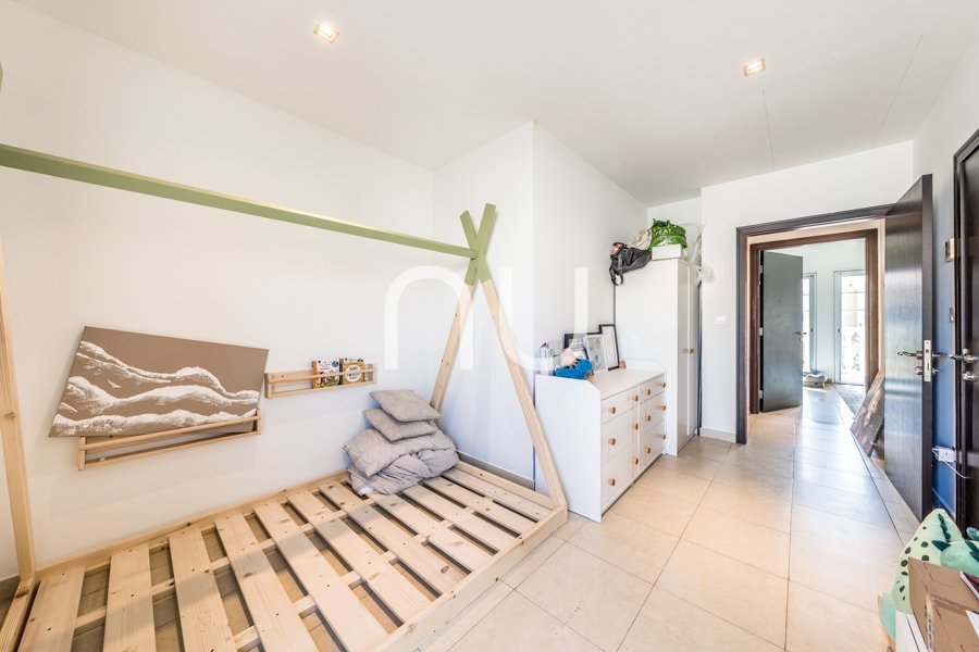 property-image-69da1d3824788