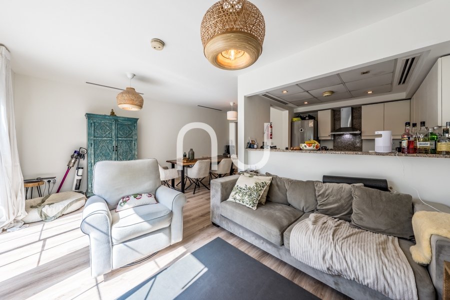 property-image-69da1d3d747bb