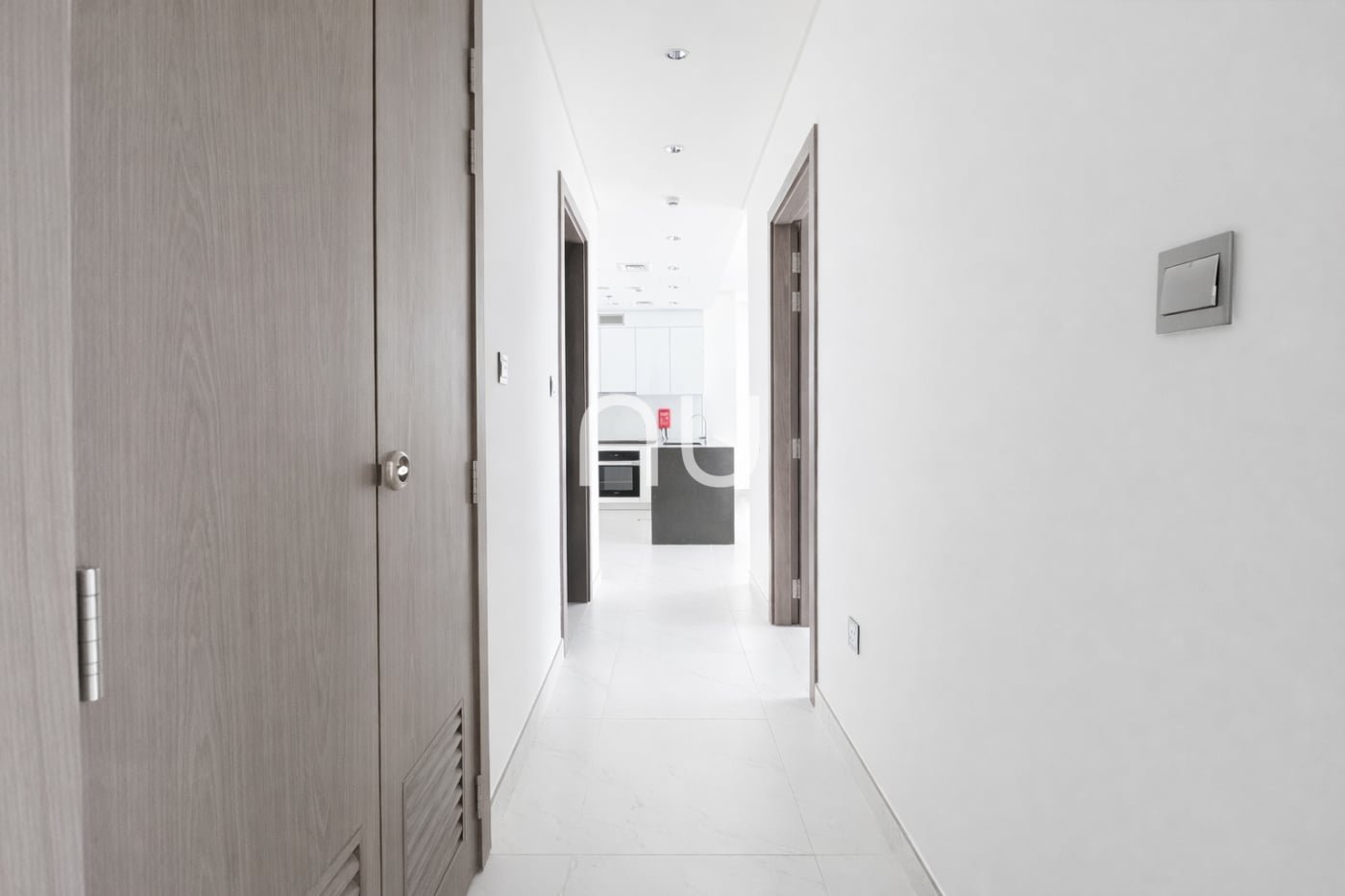 property-image-69fade250a196