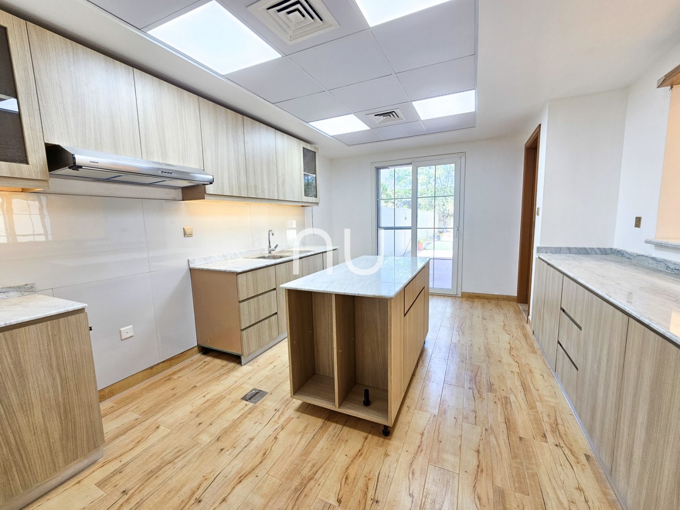 property-image-6a33a67d7b56f
