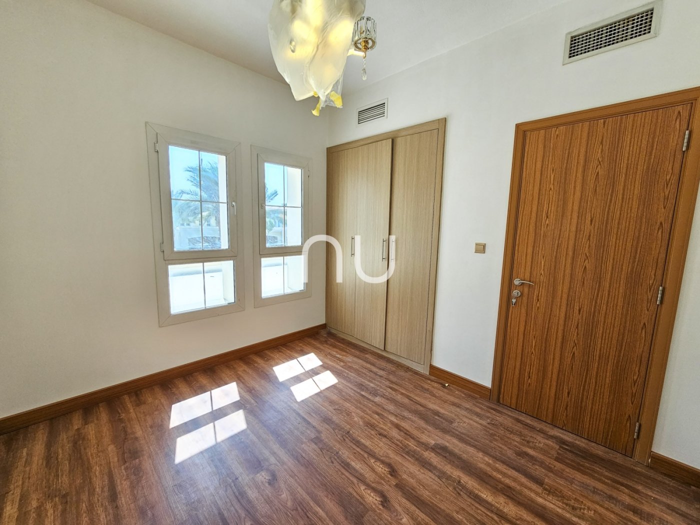 property-image-6a33a6849e0e2