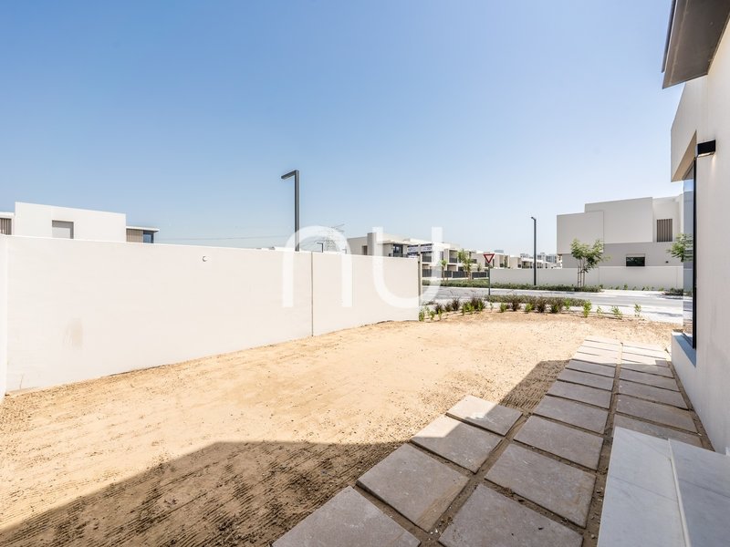 property-image-6a3a512bd1592