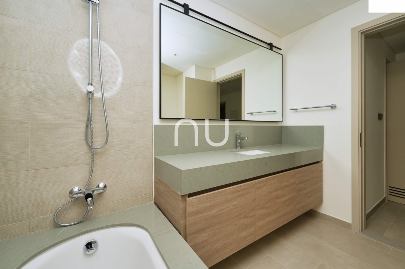 property-image-6a735f0d72642