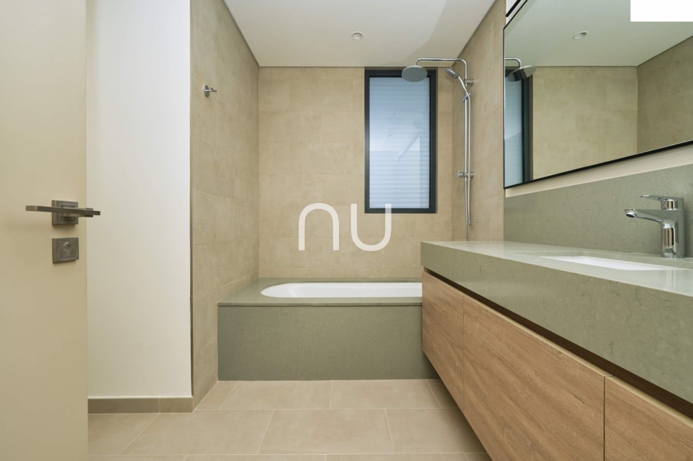property-image-6a735f0e4ee45