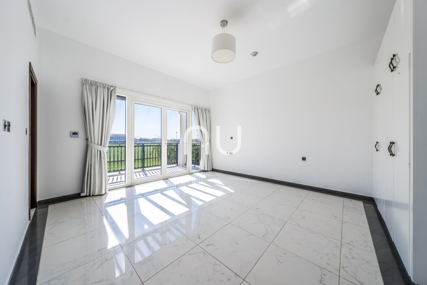 property-image-6a736cf011469