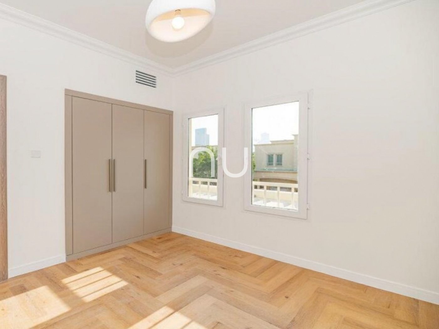property-image-6a736dba63402