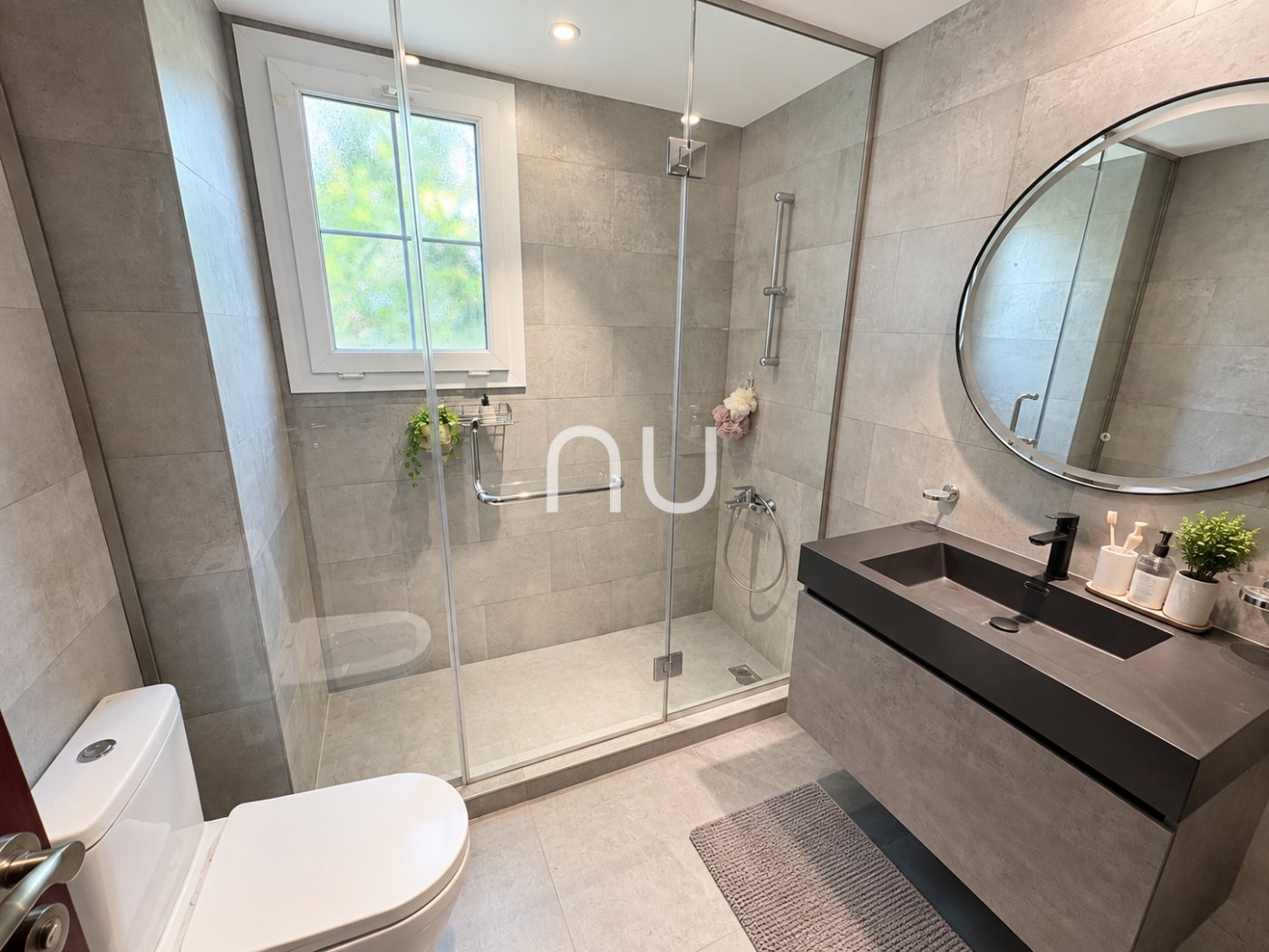 property-image-6aa3ae8649152
