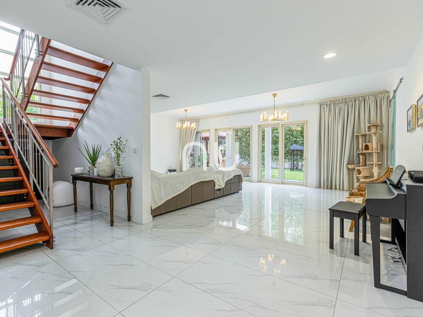 property-image-6aa7daf082e85