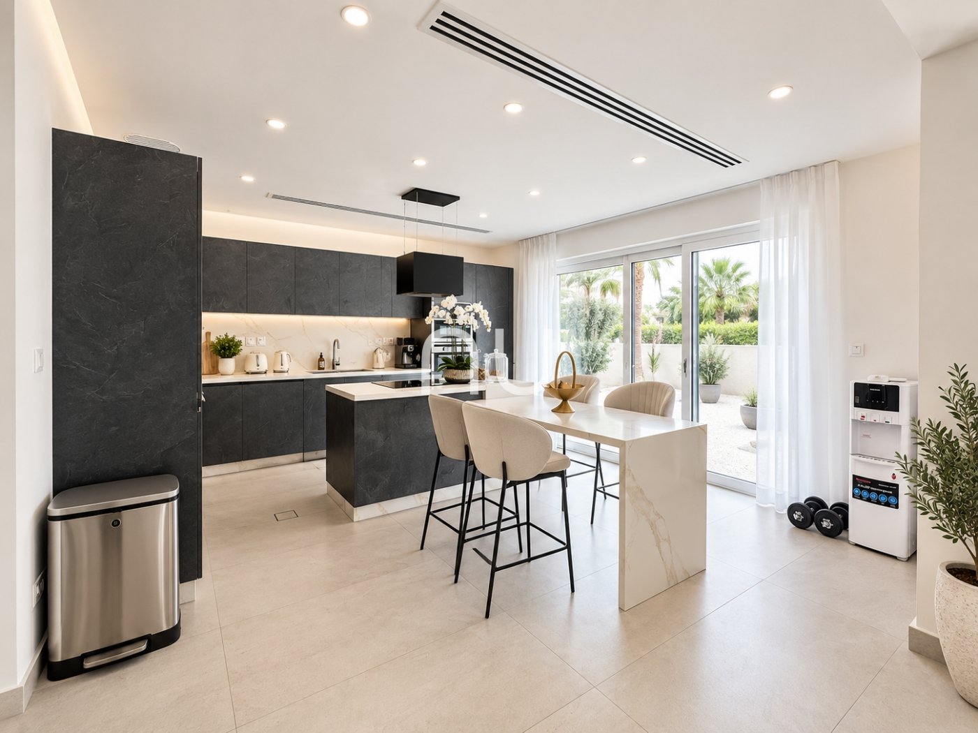 property-image-6aa930b1c3e65